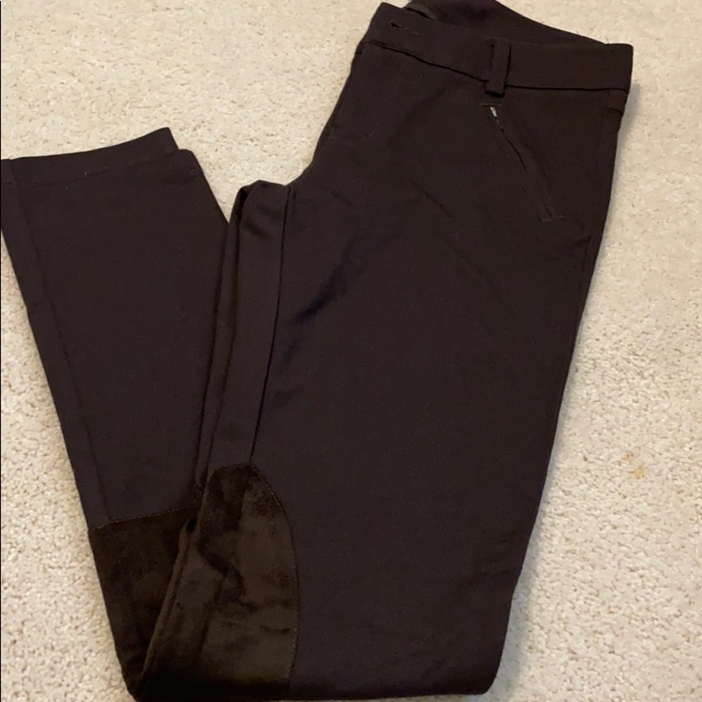 Riding leggings with suede on inside leg